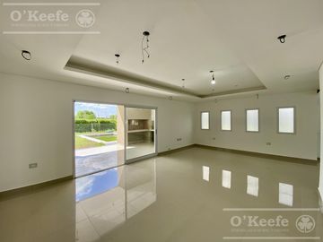 Casa en venta 4 ambientes  barrio cerrado  Barrancas de Iraola. Hudson. Berazategui. Apto credito!