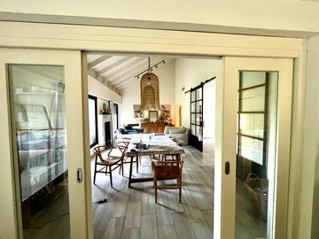 Venta Casa 4 dormitorios con pileta en Rosario -  Hostal del Sol