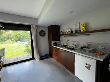 Venta Casa 4 dormitorios con pileta en Rosario -  Hostal del Sol