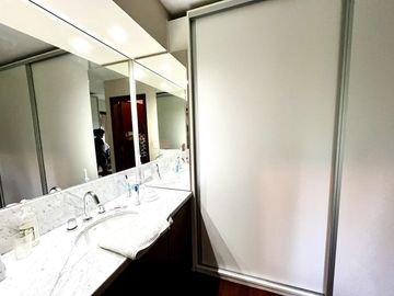Venta Casa 4 dormitorios con pileta en Rosario -  Hostal del Sol