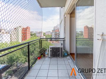 Departamento 3 ambientes en torre con Cochera y baulera