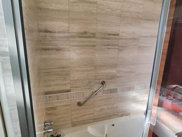 Departamento en venta, 3 ambientes c/ dependencia. Balcón aterrazado. A mts de Subte B. Acevedo al 300. Villa Crespo