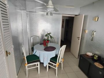 Departamento en venta, 3 ambientes c/ dependencia. Balcón aterrazado. A mts de Subte B. Acevedo al 300. Villa Crespo