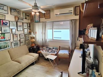 Departamento en venta, 3 ambientes c/ dependencia. Balcón aterrazado. A mts de Subte B. Acevedo al 300. Villa Crespo