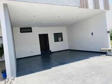 Casa en Venta, Estricta Seguridad, Altares Residencial, Santiago, Nuevo León