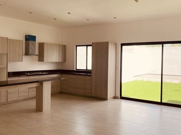 Casa en Venta, Estricta Seguridad, Altares Residencial, Santiago, Nuevo León