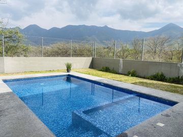 Casa en Venta, Estricta Seguridad, Altares Residencial, Santiago, Nuevo León