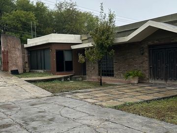 Casa en venta en Palo Blanco en San Pedro Garza García