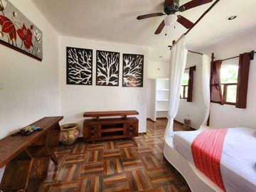 Villa en venta en privada con amenidades en Motul
