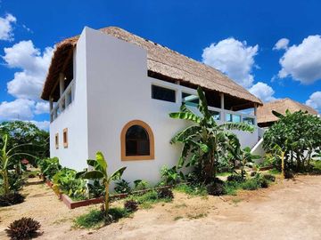 Villa en venta en privada con amenidades en Motul