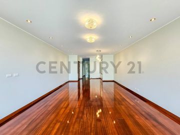 265m²  en el Exclusivo Condominio NUEVO RANCHO DE MIRAFLORES