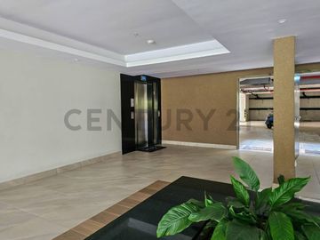 265m²  en el Exclusivo Condominio NUEVO RANCHO DE MIRAFLORES