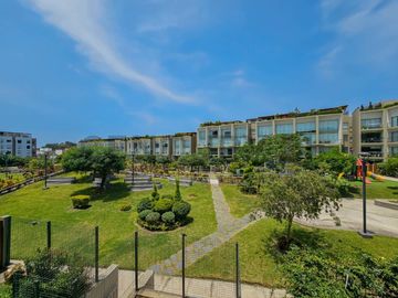 265m²  en el Exclusivo Condominio NUEVO RANCHO DE MIRAFLORES
