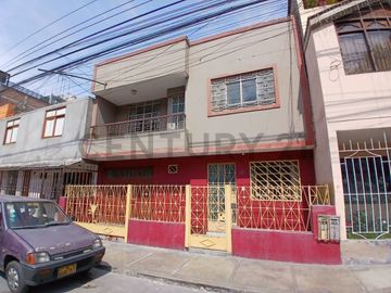 VENTA CASA EN SAN MARTIN DE PORRES