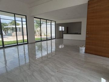 Nueva residencia en venta en San Pedro Cholul