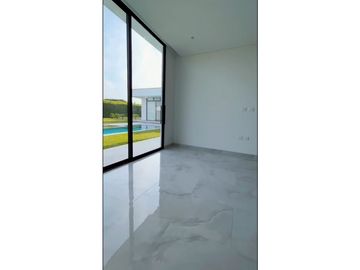 VENDO CASA CAMPESTRE EN CERRITOS