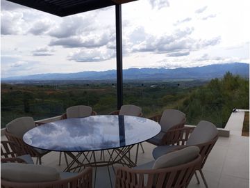 VENDO CASA CAMPESTRE EN CERRITOS
