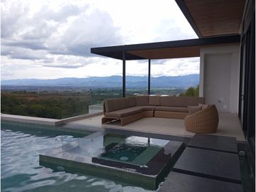 VENDO CASA CAMPESTRE EN CERRITOS