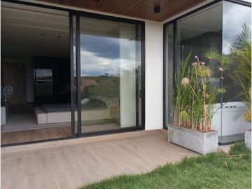 VENDO CASA CAMPESTRE EN CERRITOS