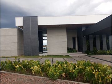 VENDO CASA CAMPESTRE EN CERRITOS