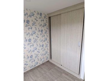 SE VENDE ESPECTACULAR APARTAMENTO CERCA A VILLAPILAR