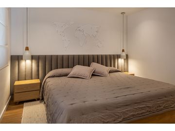 Apartamento remodelado en Venta  Ciudad del Río, Poblado, Medellín