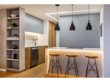 Apartamento remodelado en Venta  Ciudad del Río, Poblado, Medellín