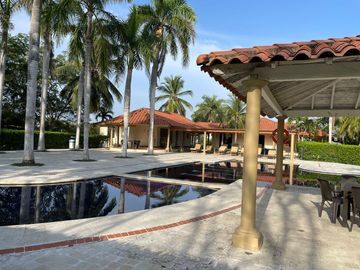 Vivir con comodidad, ambiente natural y de descanso, te ofrece  hermosa casa en Zona Norte