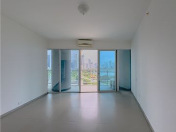 Venta: Apartamento en Avenida Balboa, PH Yacht Club