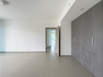 Venta: Apartamento en Avenida Balboa, PH Yacht Club