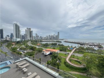 Venta: Apartamento en Avenida Balboa, PH Yacht Club