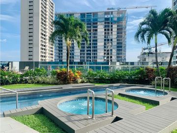Venta: Apartamento en Avenida Balboa, PH Yacht Club