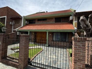 Casa en venta en Beccar