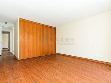 Departamento en Venta en El Golf