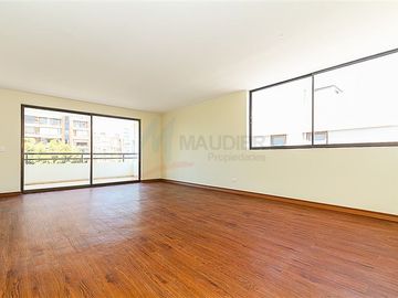 Departamento en Venta en El Golf
