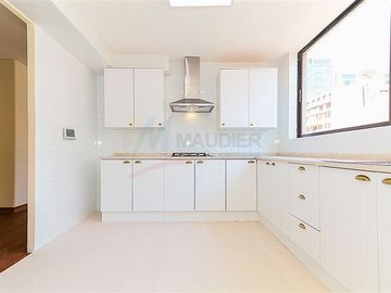 Departamento en Venta en El Golf