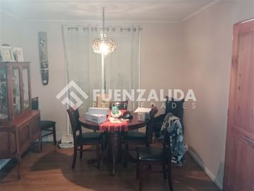 Casa en Venta en COLO COLO / NICOMEDES GUZMAN