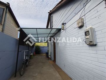 Casa en Venta en Departamental/Vicuña Mackenna Poniente