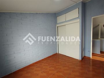 Casa en Venta en Departamental/Vicuña Mackenna Poniente