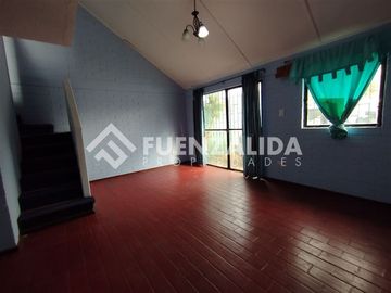 Casa en Venta en Departamental/Vicuña Mackenna Poniente