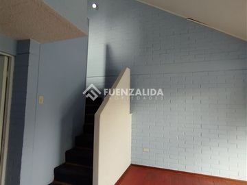 Casa en Venta en Departamental/Vicuña Mackenna Poniente
