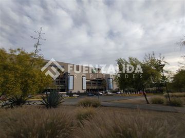 Casa en Venta en Departamental/Vicuña Mackenna Poniente
