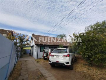 Casa en Venta en Departamental/Vicuña Mackenna Poniente