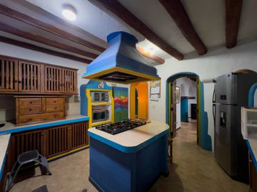 I3 CASA DE VENTA EN CUMBAYA