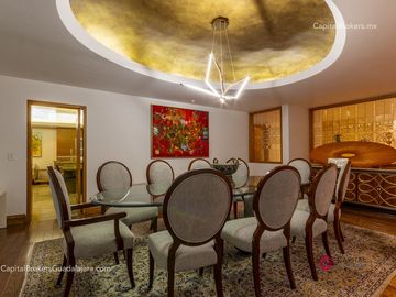 Casa de lujo en Valle Real en Coto en Venta