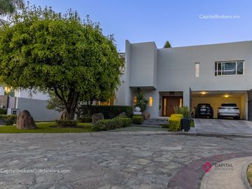 Casa de lujo en Valle Real en Coto en Venta