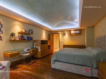 Casa de lujo en Valle Real en Coto en Venta