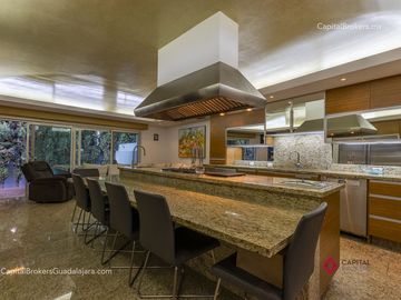 Casa de lujo en Valle Real en Coto en Venta
