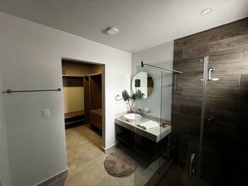 Casa Nueva en Venta en Cumbres, Garcia