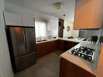 Casa Nueva en Venta en Cumbres, Garcia